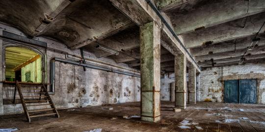 Fotografen zu Füßen gelegt: Die alte VEB-Fußbodenfabrik (2) 