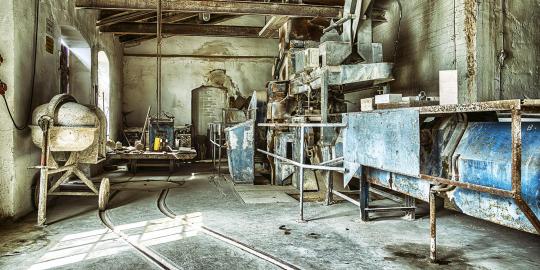 Klein und fein: Kalksandsteinwerk und Glasschleife (1) 